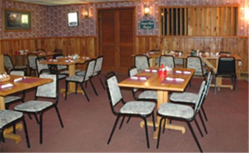 Zellar'S Village Inn Newberry Zewnętrze zdjęcie